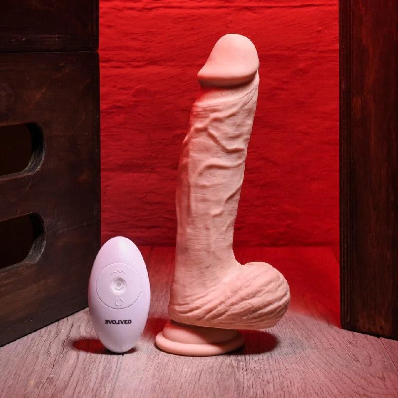 Elastic dildo-Evolved - Full Monty Vibrating Thrusting Remote Realistic Dildo 9" (Beige)